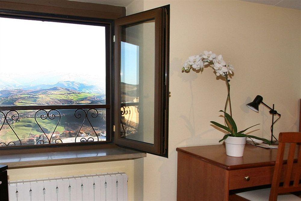 Hotel I Duchi Camerino Exterior photo